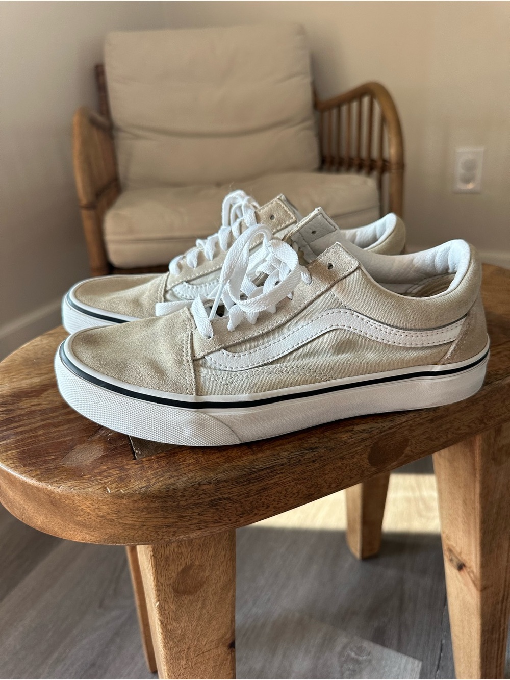 Vans Beige White Low-Top Sneakers